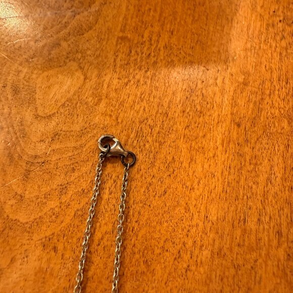 Silver Y-chain with green-and-gold marbled shimmery blown glass beads - Picture 8 of 9